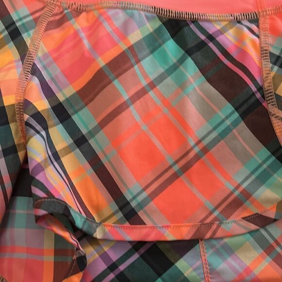 Lululemon coral plaid speed shorts sz 2 EUC - Picture 2 of 5